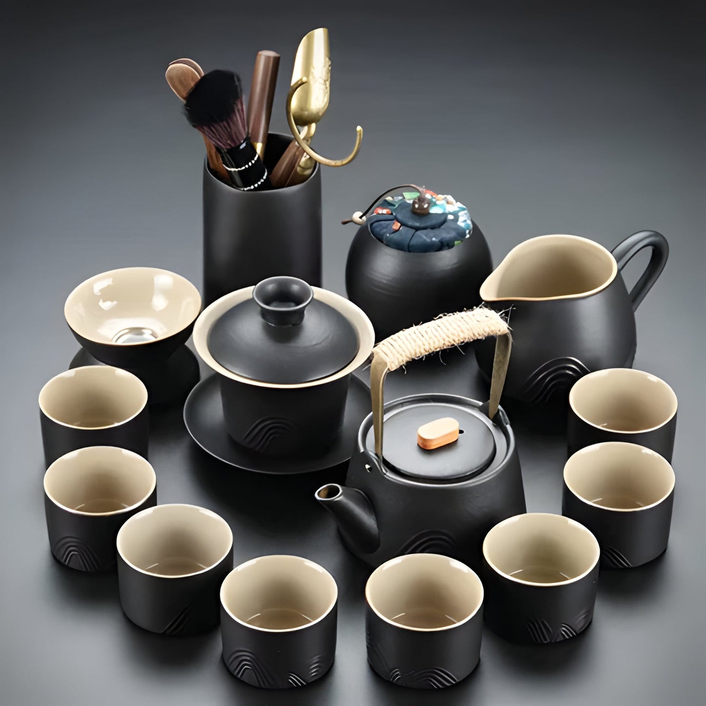 Traditional Chinese Tea Set with Safe Handle Teapot and Cups