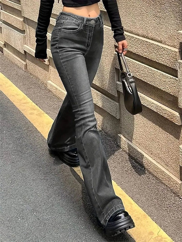 Classic Fit Women's Straight Leg Jeans