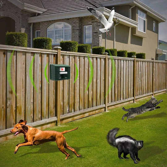 Outdoor Bird Deterrent Ultrasonic Repeller Device