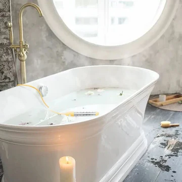 Compact Instant Hot Water Heater