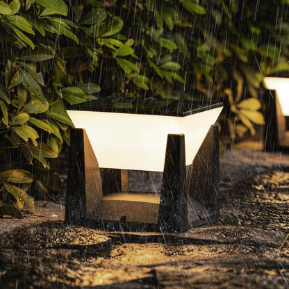 Bright Solar Powered LED Garden Lamp - Hehif